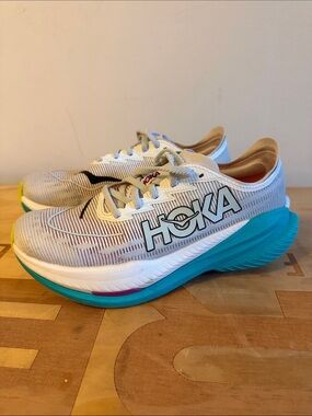Hoka Women's Mach x2 Performance Running Shoes